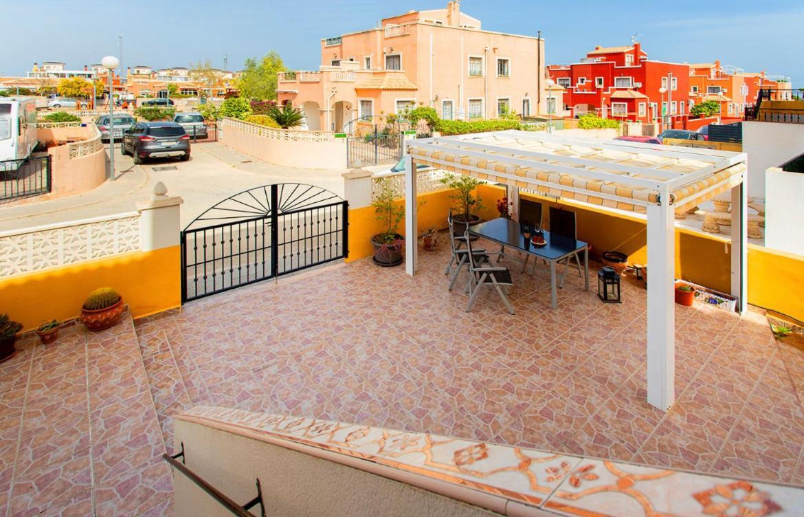 Bungalow La Herrada Los Montesinos Exterior photo