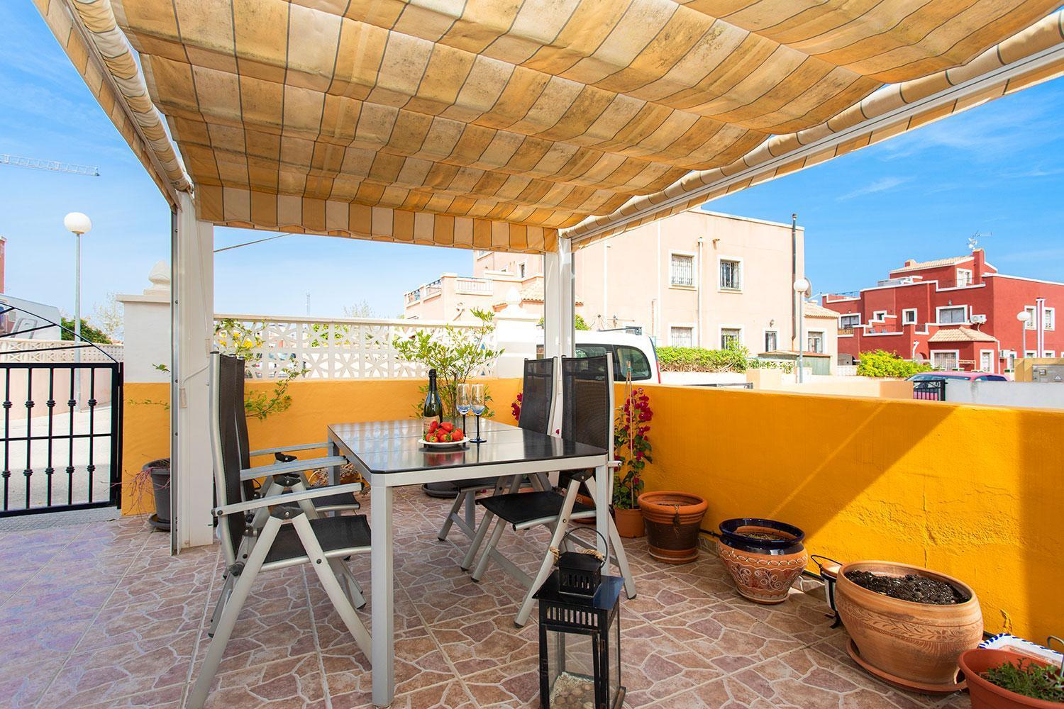 Bungalow La Herrada Los Montesinos Exterior photo